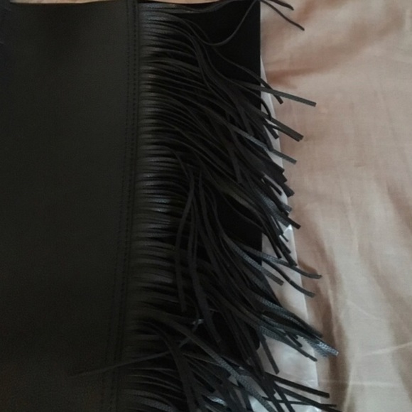 Victoria Secret fringe tote bag - Picture 4 of 4